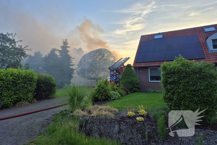 Snel ontwikkelende brand veroorzaakt schade