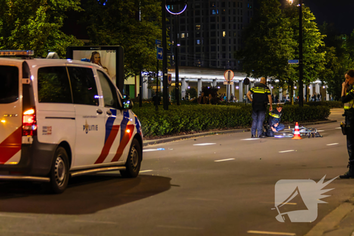 Politie schept fietser tijdens spoedrit