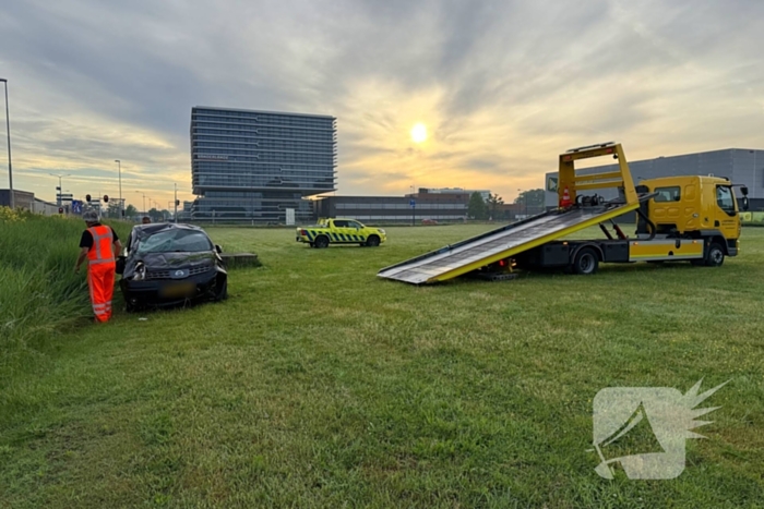 Dronken bestuurder eindigt in sloot na ongeval