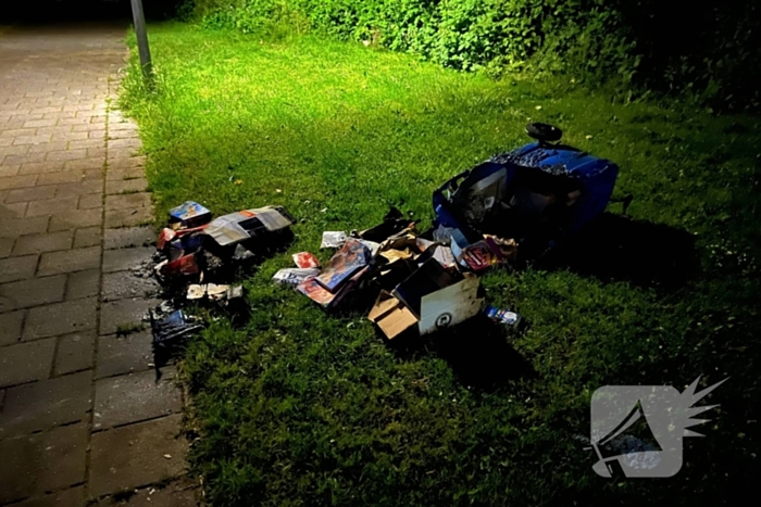 Brandweer blust twee branden