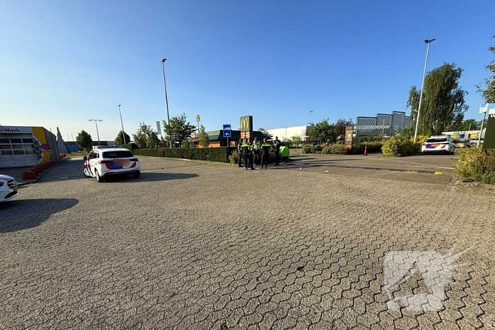 Camouflagekleding en wapen zorgen voor onrust