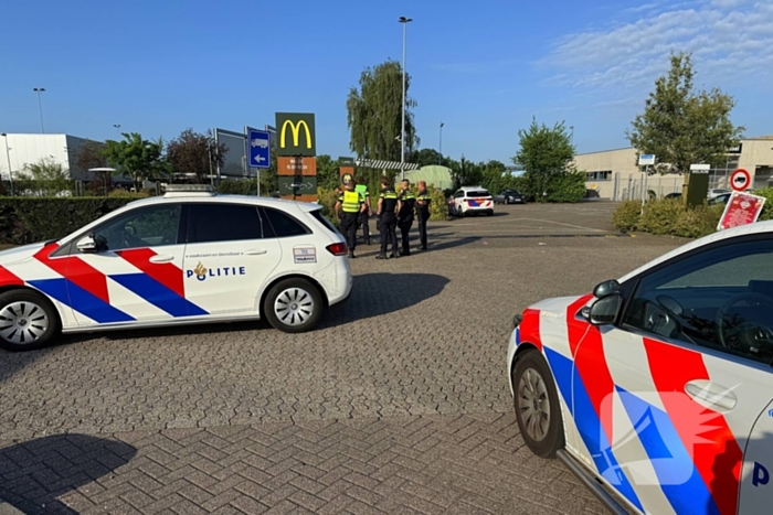 Camouflagekleding en wapen zorgen voor onrust