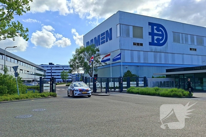 Stoom voor rook aangezien op schip