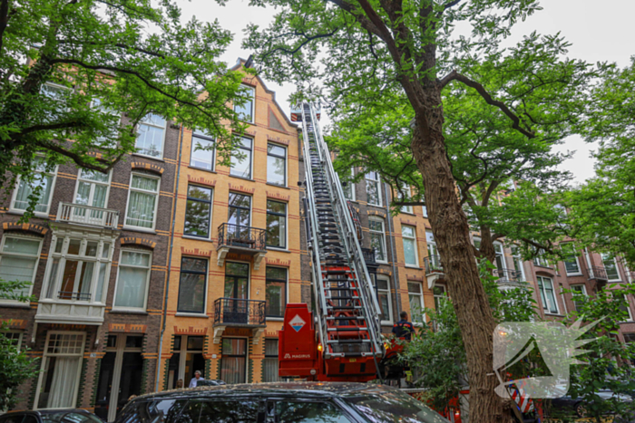Middelbrand leidt tot evacuaties en rookinhalatie
