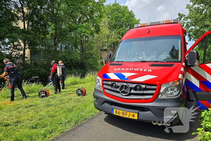 Hulpdiensten speuren naar mogelijke drenkeling