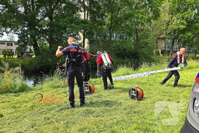 Hulpdiensten speuren naar mogelijke drenkeling