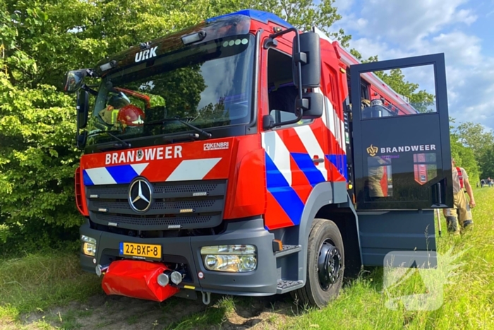 Brandweer blust moeilijk vindbaar vuur