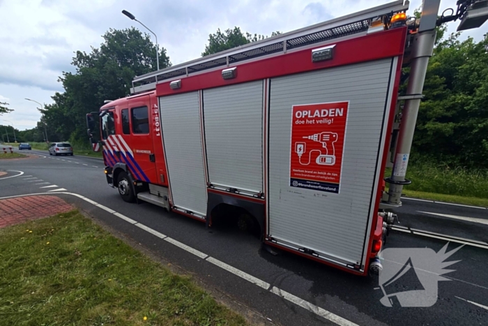 Brandweerwagen verliest wielen tijdens spoed