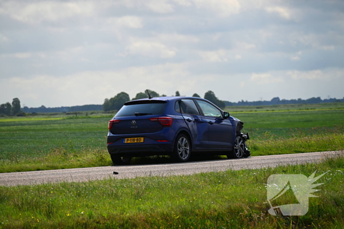 Frontaler botsing veroorzaakt ravage