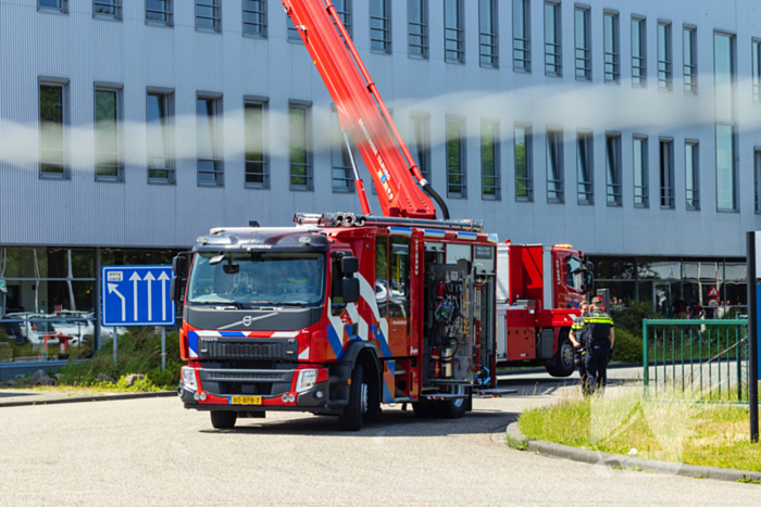 Kastbrand op dak snel geblust