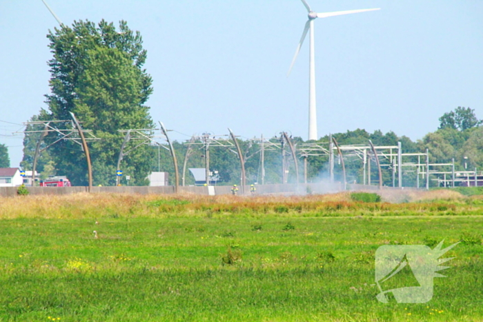 Bermbrand legt treinverkeer stil