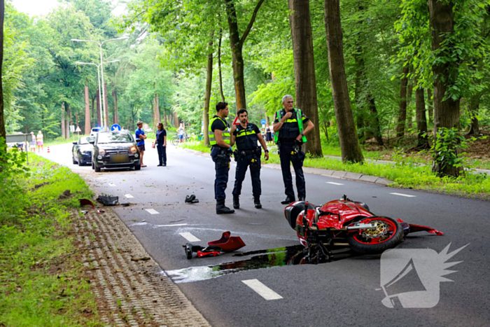 Motorrijder gewond na eenzijdig ongeval