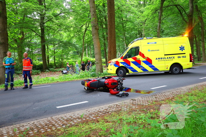 Motorrijder gewond na eenzijdig ongeval