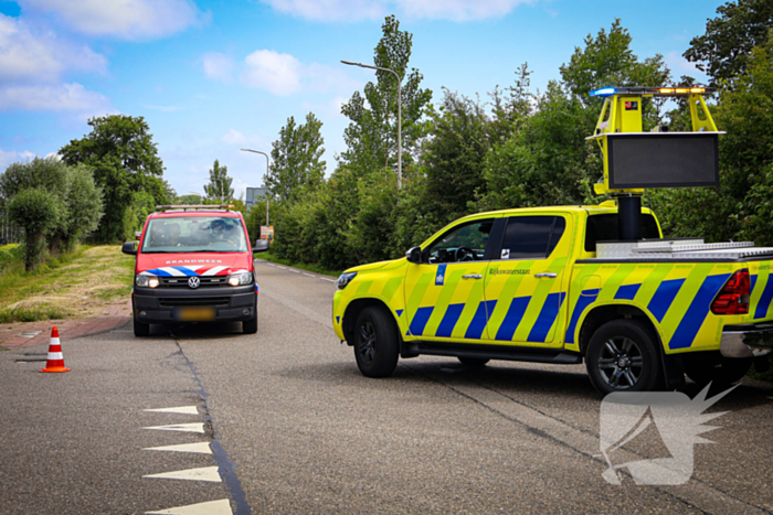 Wielrenner zwaargewond na val, politie doet onderzoek