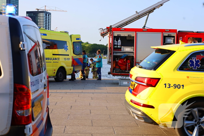Zoekactie naar persoon te water in de hoofdstad