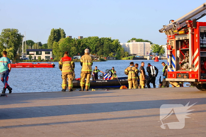 Zoekactie naar persoon te water in de hoofdstad