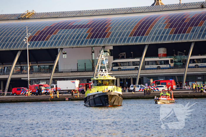 Zoekactie naar persoon te water in de hoofdstad