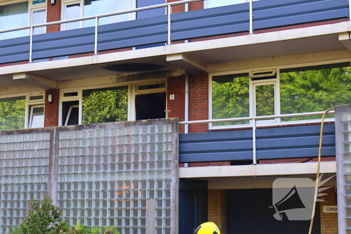 Uitslaande brand leidt tot gewonde