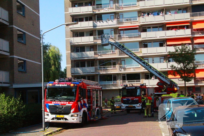 Uitslaande brand veroorzaakt aanzienlijke schade