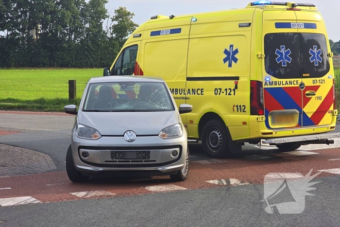 Wielrenner gewond bij aanrijding met auto