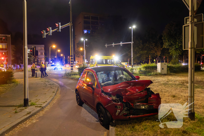 Gewelddadige taxi-overval leidt tot ongeval en arrestatie