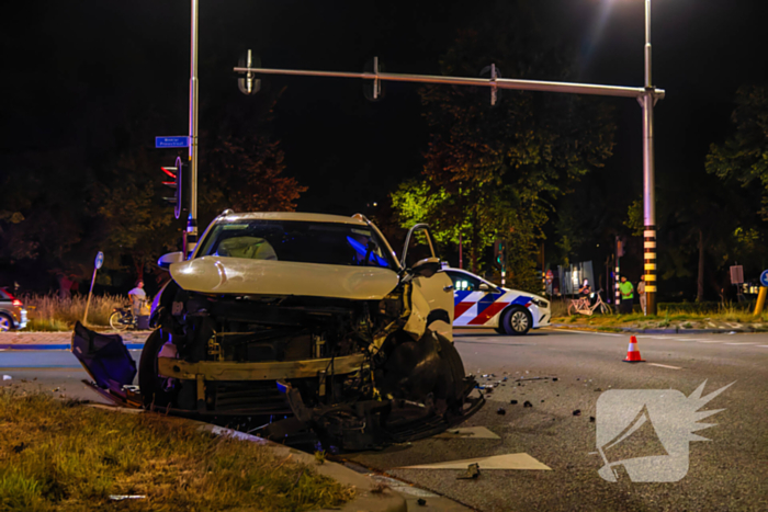 Gewelddadige taxi-overval leidt tot ongeval en arrestatie