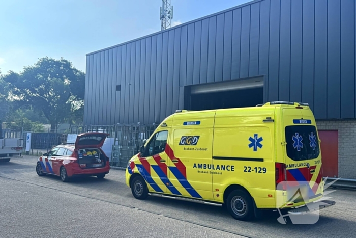 Man gewond bij ongeval met glaspakket