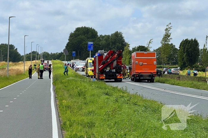Twee personen overleden bij ernstig ongeval op N194, traumahelikopter geland