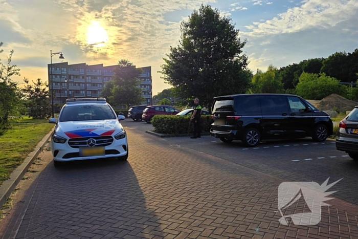 Politie vindt volkswagen Multivan van ruim  85000,00 terug die niet terug kwam van proefrit