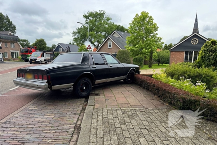 Bestuurder vlucht na ongeval