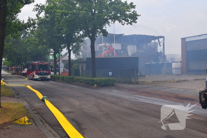 Zware schade door industriebrand