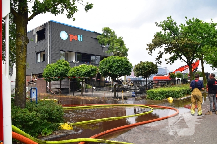 Zware schade door industriebrand