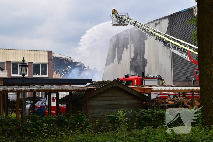 Zware schade door industriebrand