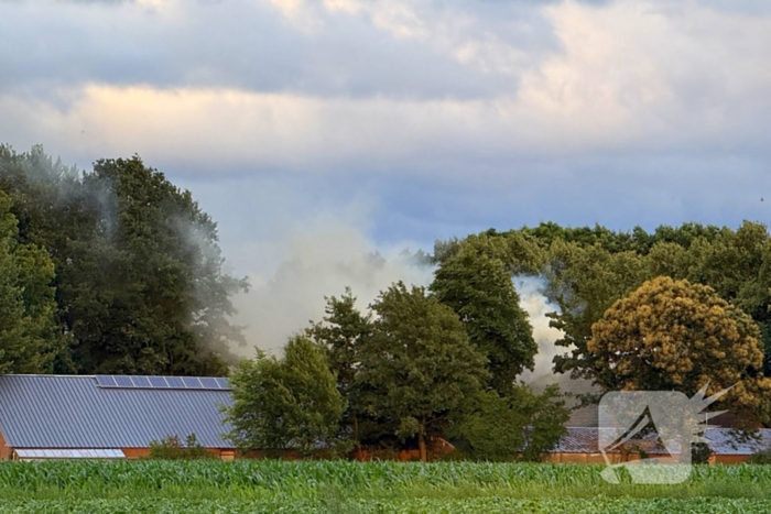 Kortdurende uitslaande brand in woonboerderij