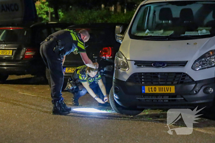 Schietincident in woonwijk: geparkeerde auto beschoten