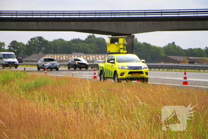 Vrachtwagenbrand door klapband snel geblust