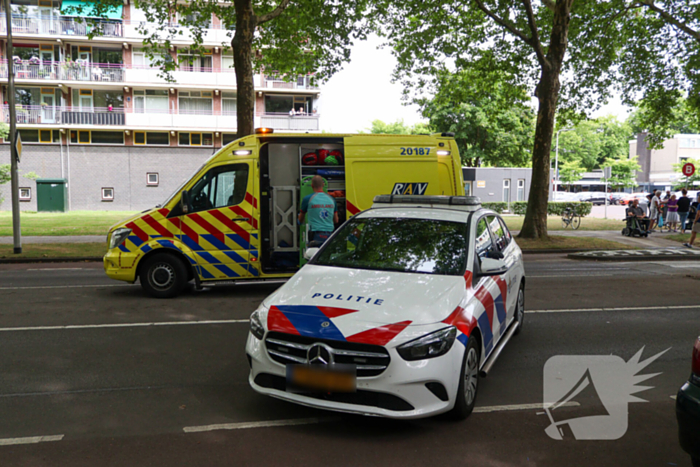 Motorrijder gewond na aanrijding met auto