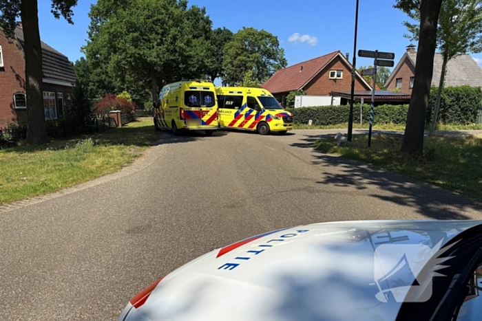 Motorrijder gewond na botsing met auto