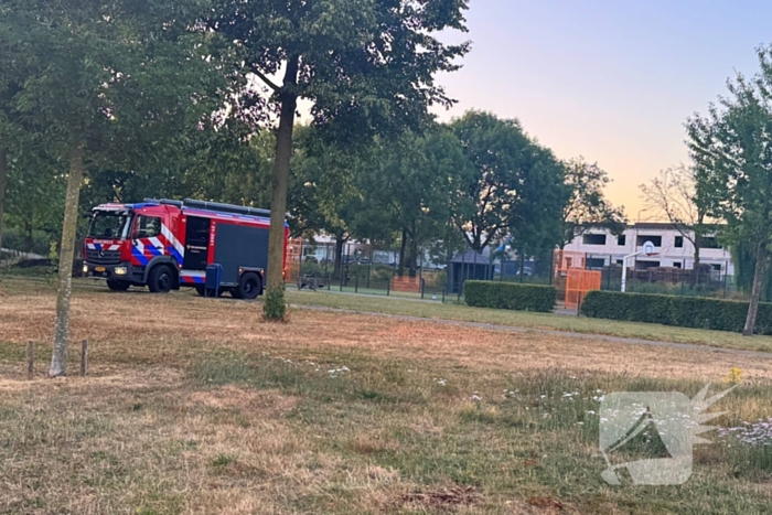 Brandweer blust bermbrand