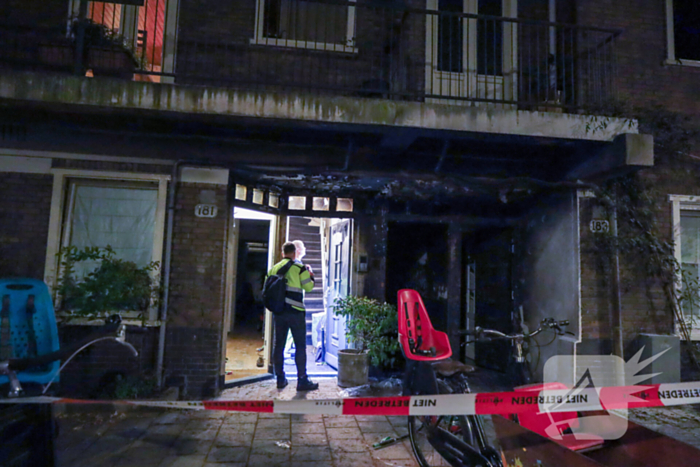 Explosie leidt tot woningbrand en grote hulpverlening