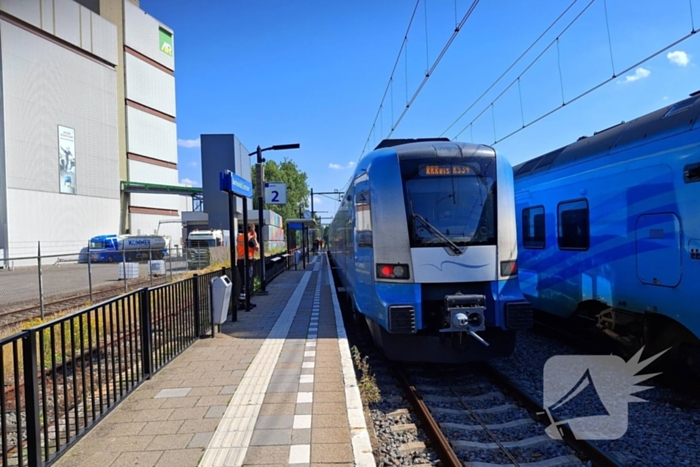 Trein gestrand bij station wegens defect