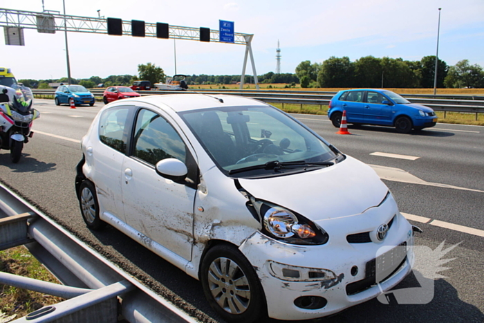 Aanrijding met letsel op snelweg