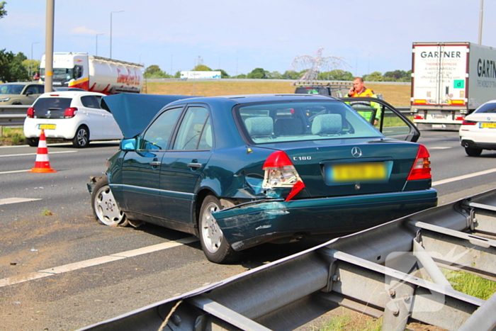 Aanrijding met letsel op snelweg