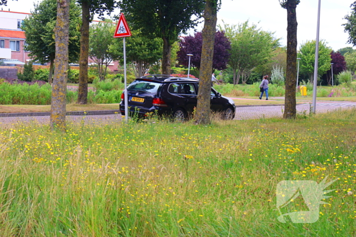 Fietser aangereden door sleepkabel