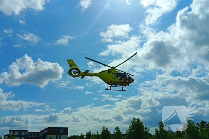 Persoon gewond na val met scootmobiel