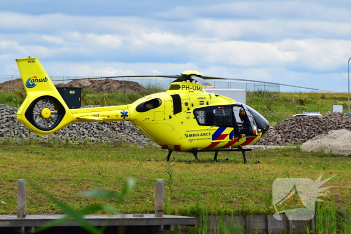 Traumahelikopter landt voor medisch noodgeval