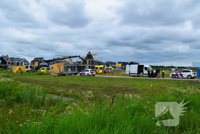 Traumahelikopter landt voor medisch noodgeval