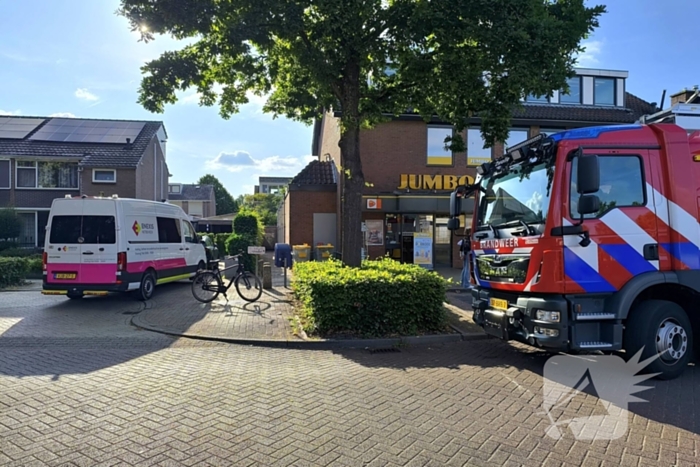 Supermarkt ontruimd vanwege vreemde lucht
