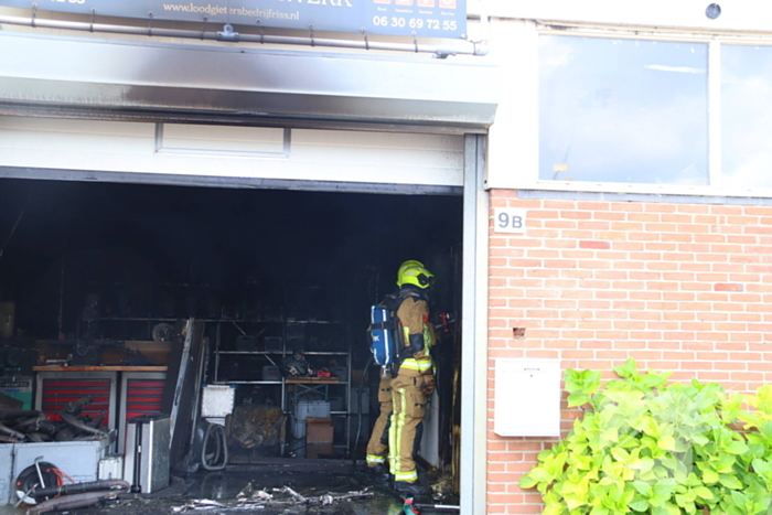 Brand in bijgebouw snel opgeschaald