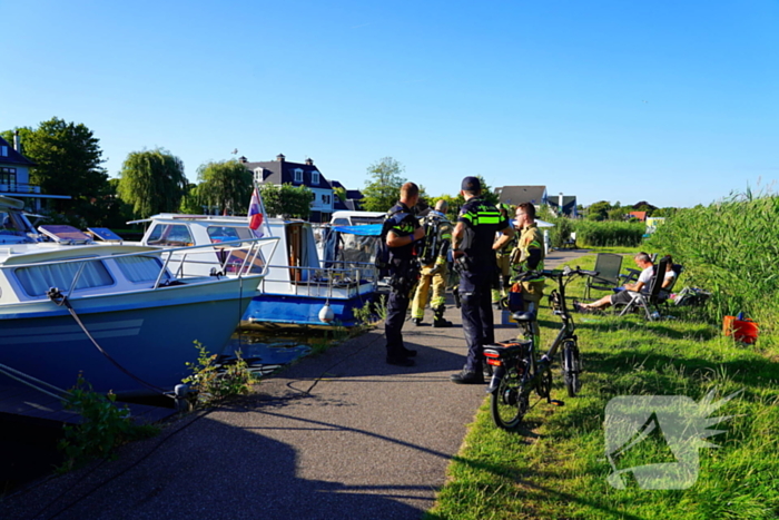 Brandweer onderzoekt geur, zorgen om welzijn dieren